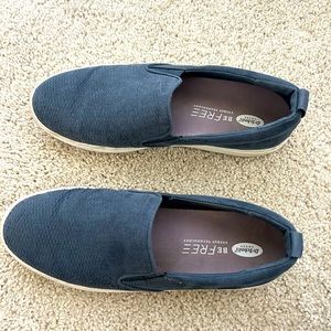 Dr. Scholl’s slip-on blue suede shoes